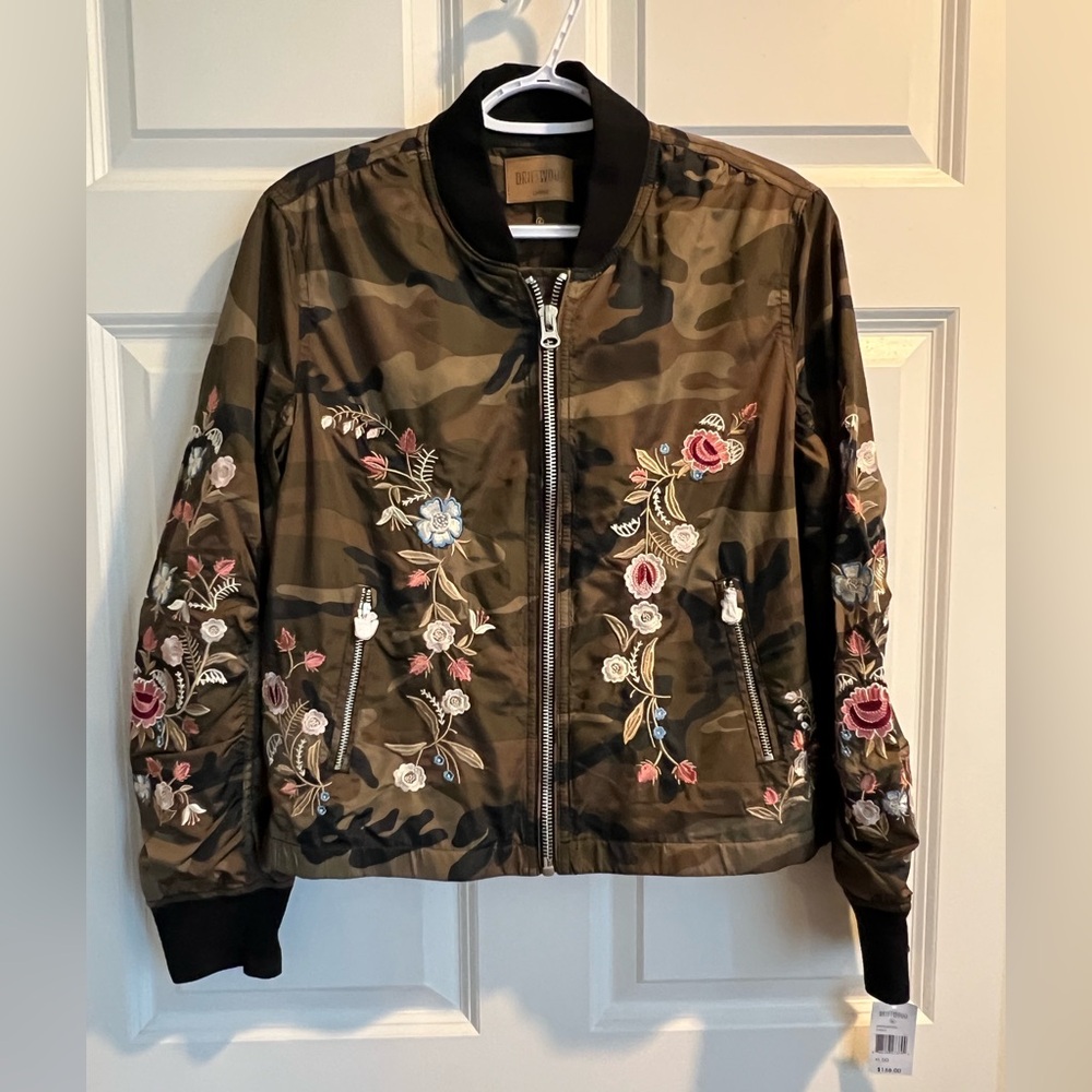 NWT Driftwood Camouflage Embroidered Bomber Jacket, Large